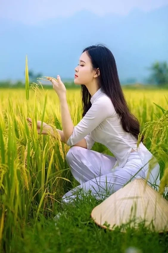 Ảnh gái xinh body khoe dáng đẹp tựa thiên thần, quyến rũ