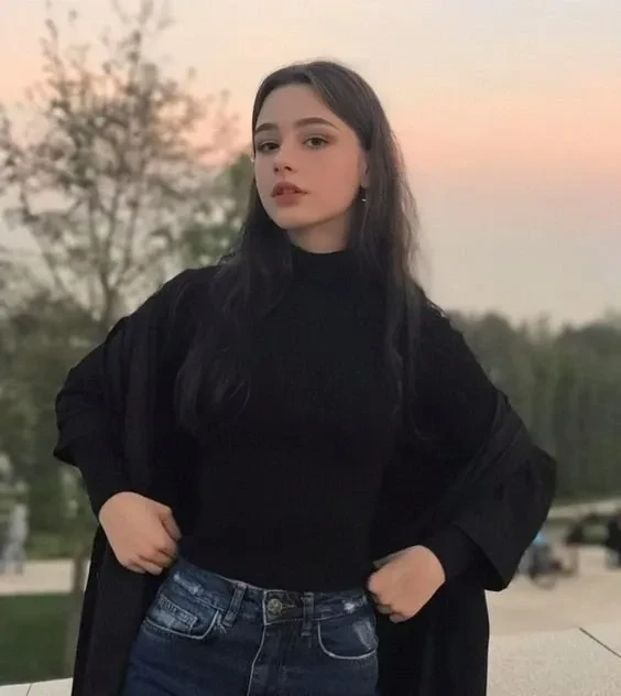 Gái Nga xinh đẹp toát lên sự quyến rũ và vẻ dịu dàng khó cưỡng