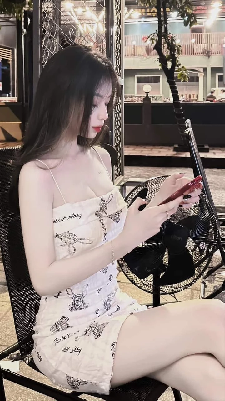 Cách tạo dáng chụp ảnh 1 mình giúp tạo ra những bức ảnh ấn tượng