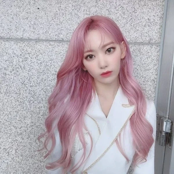Tik Tok gái xinh dễ thương tóc ngắn tạo nên những khoảnh khắc đáng yêu