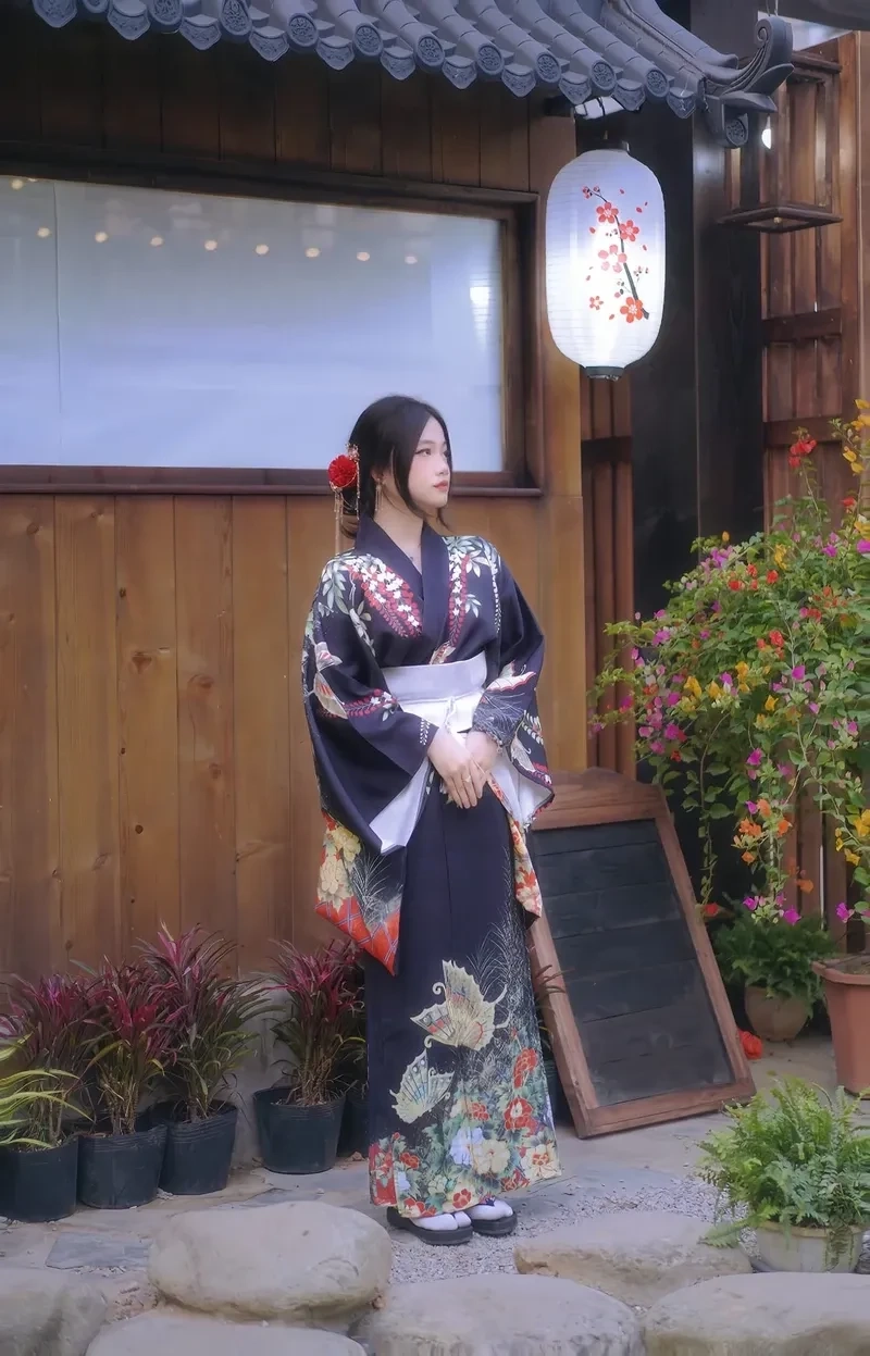 Ảnh k9 nữ là sự kết hợp hoàn hảo giữa vẻ đẹp hiện đại và cá tính