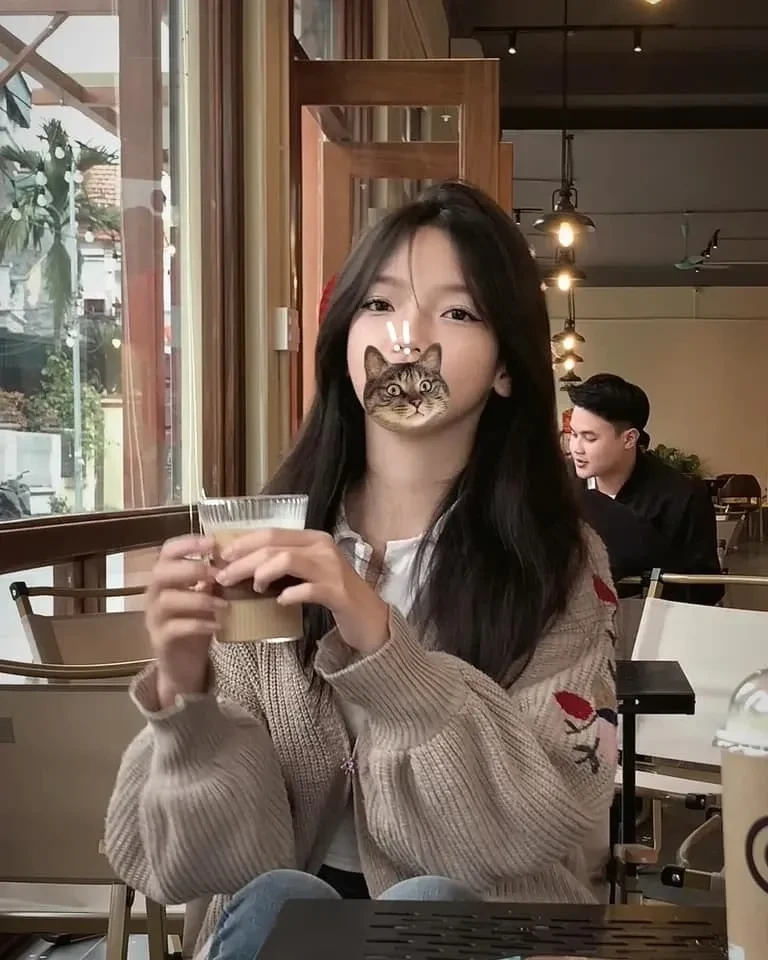 Ảnh gái k6 che mặt tạo sự bí ẩn đầy thu hút, mang nét quyến rũ