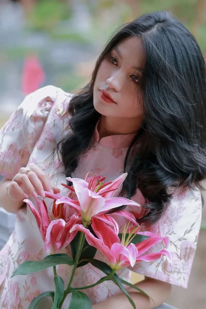 Hình ảnh gái k5 dễ thương và tự nhiên, thu hút mọi ánh nhìn