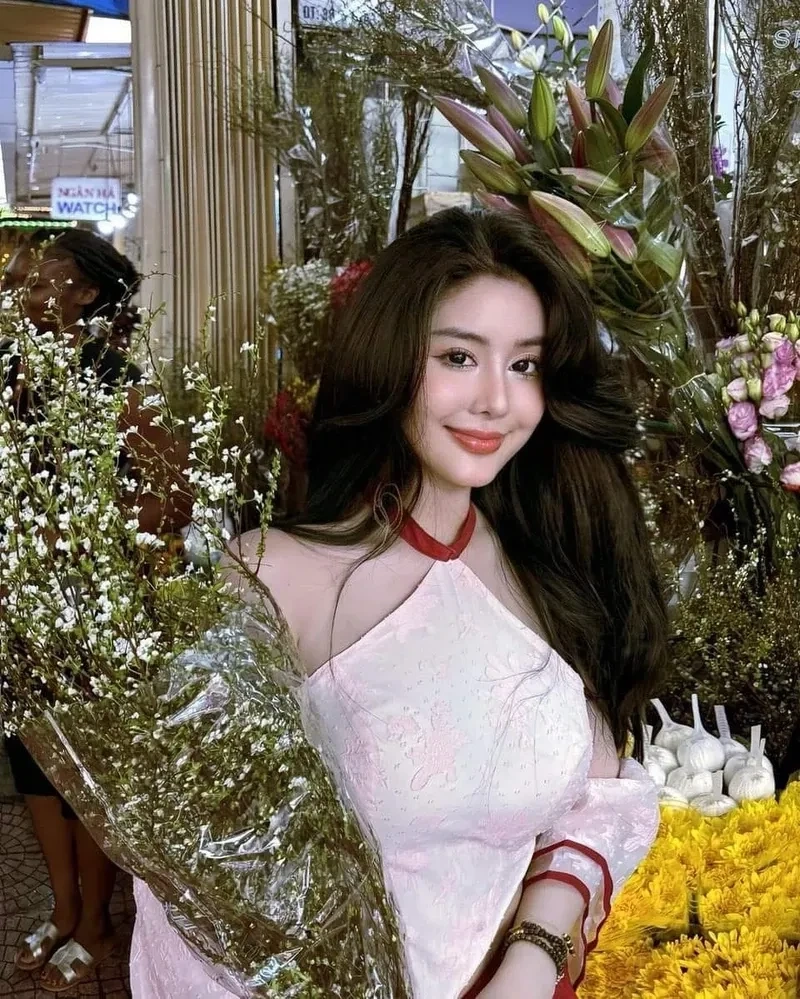 Hình ảnh gái k10 là sự pha trộn giữa sự năng động và vẻ đẹp trẻ trung