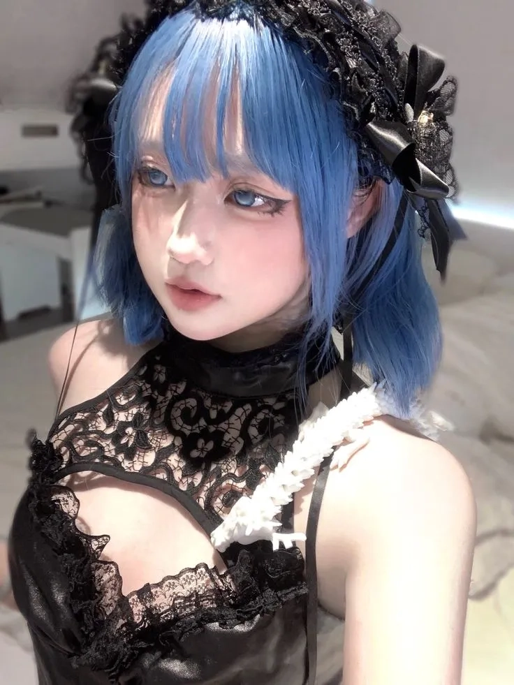 Ảnh cosplay Wonder Woman ghi lại sự dũng cảm, uy nghiêm của nhân vật