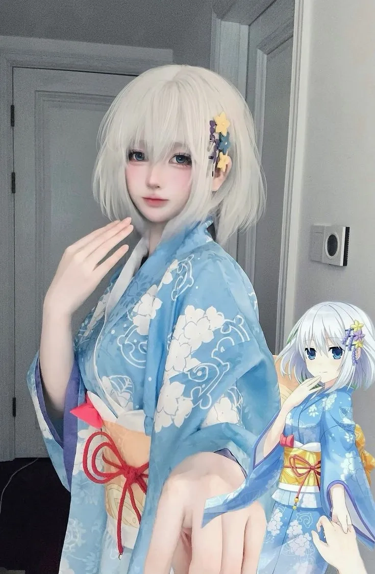 Ảnh cosplay Harley Quinn thể hiện vẻ tinh nghịch, quyến rũ đặc trưng