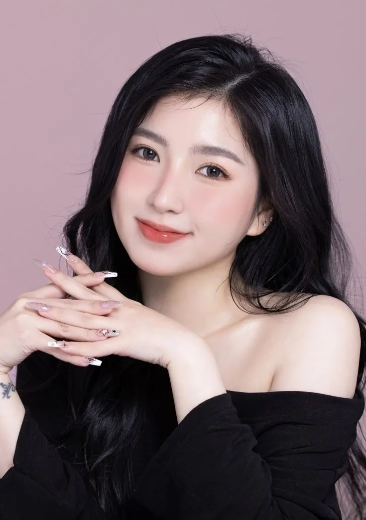 Ảnh Irene Red Velvet ghi lại nét đẹp thần thái và sang trọng cuốn hút