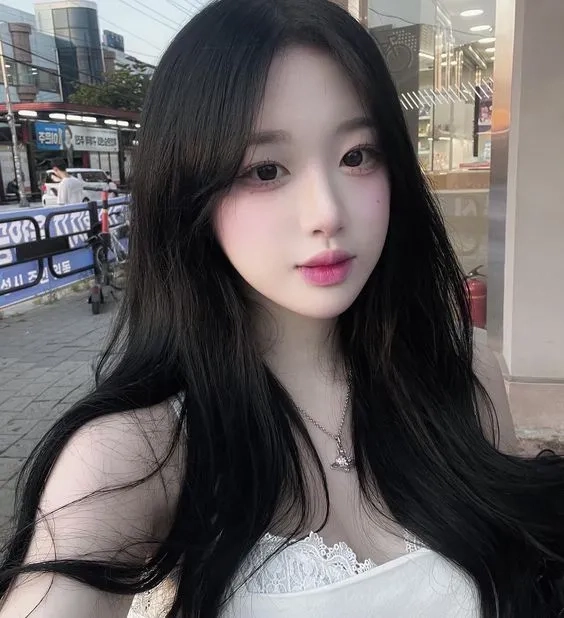 Ảnh Park Shin Hye mang đến vẻ đẹp thanh thoát và diễn xuất xuất sắc