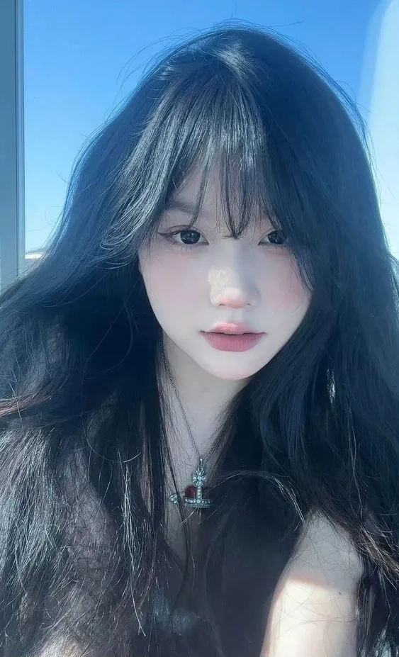 Ảnh thời trang sân bay sao Hàn ghi lại phong cách thời trang hiện đại