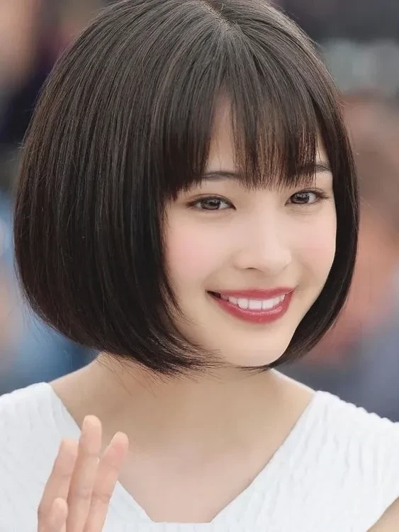 Ảnh idol photobook Nhật Bản thu hút với những bức ảnh nghệ thuật