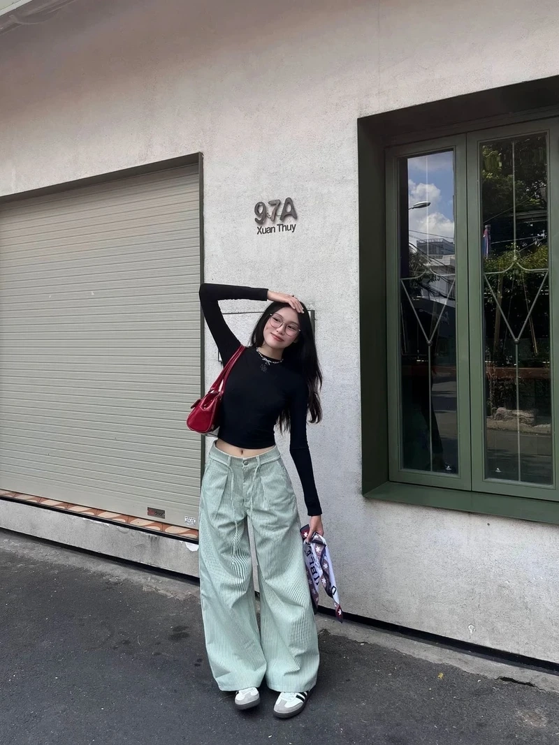 Hình nền con gái cute tạo không gian tươi sáng và ngọt ngào