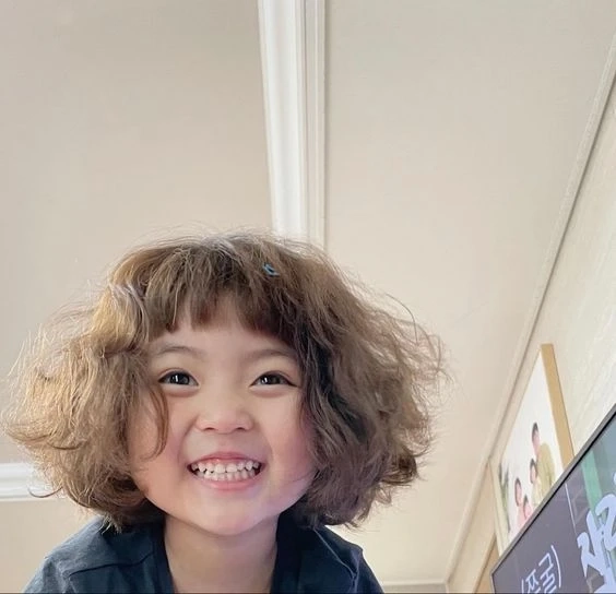  Avatar đôi em bé cute thể hiện tình yêu ngọt ngào và dễ thương