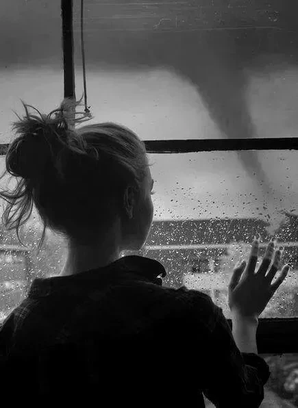 Hình nền điện thoại thất tình làm màn hình thêm phần u uất