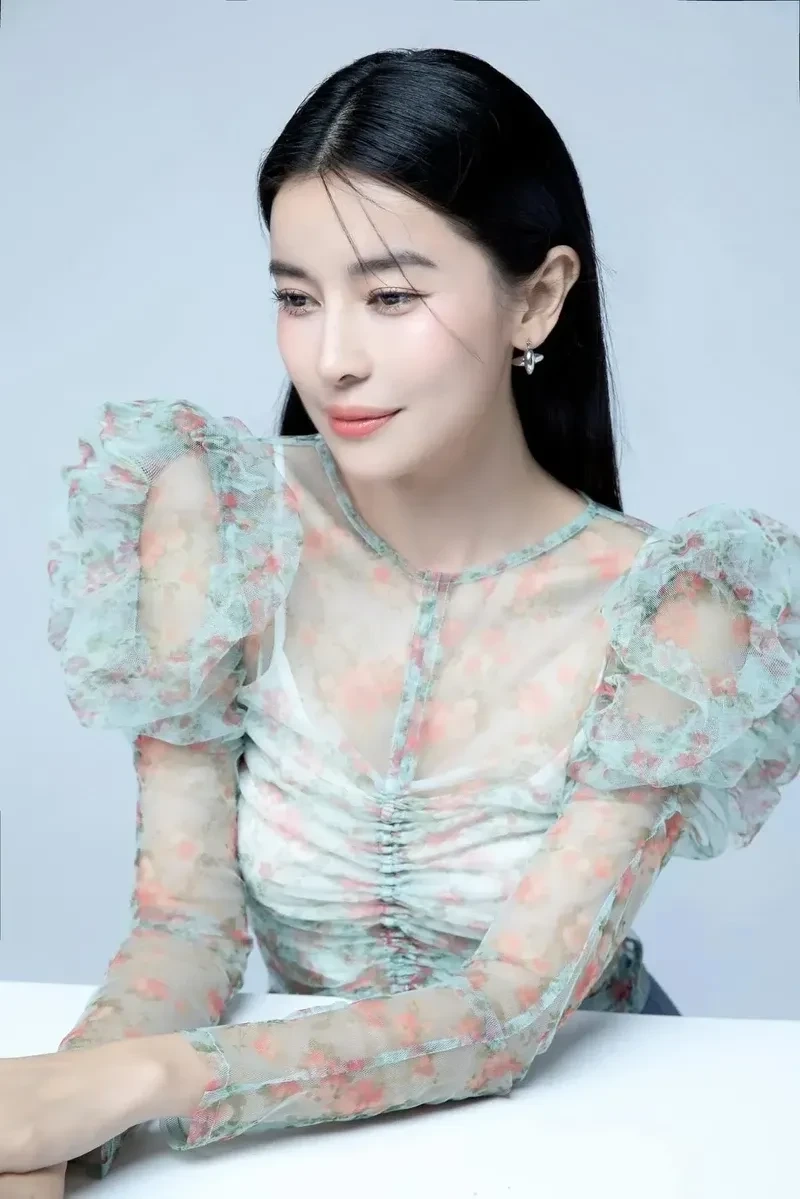 Người yêu Cao Thái Hà luôn ủng hộ và đồng hành cùng cô
