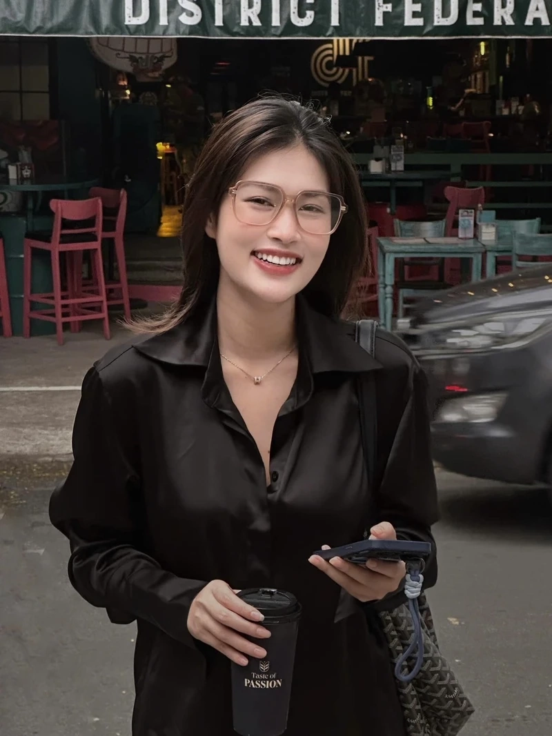 Tiếng Anh Đoàn Thiên Ân là điểm mạnh giúp cô ghi điểm trong cuộc thi