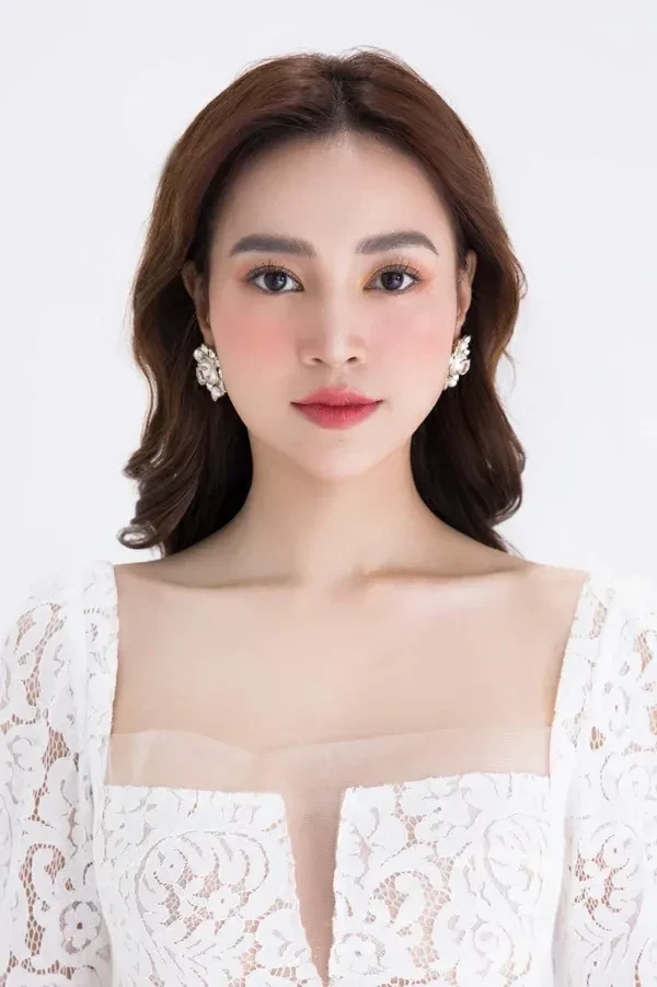 Ninh Dương Lan Ngọc bận bikini trong các chuyến đi đáng nhớ