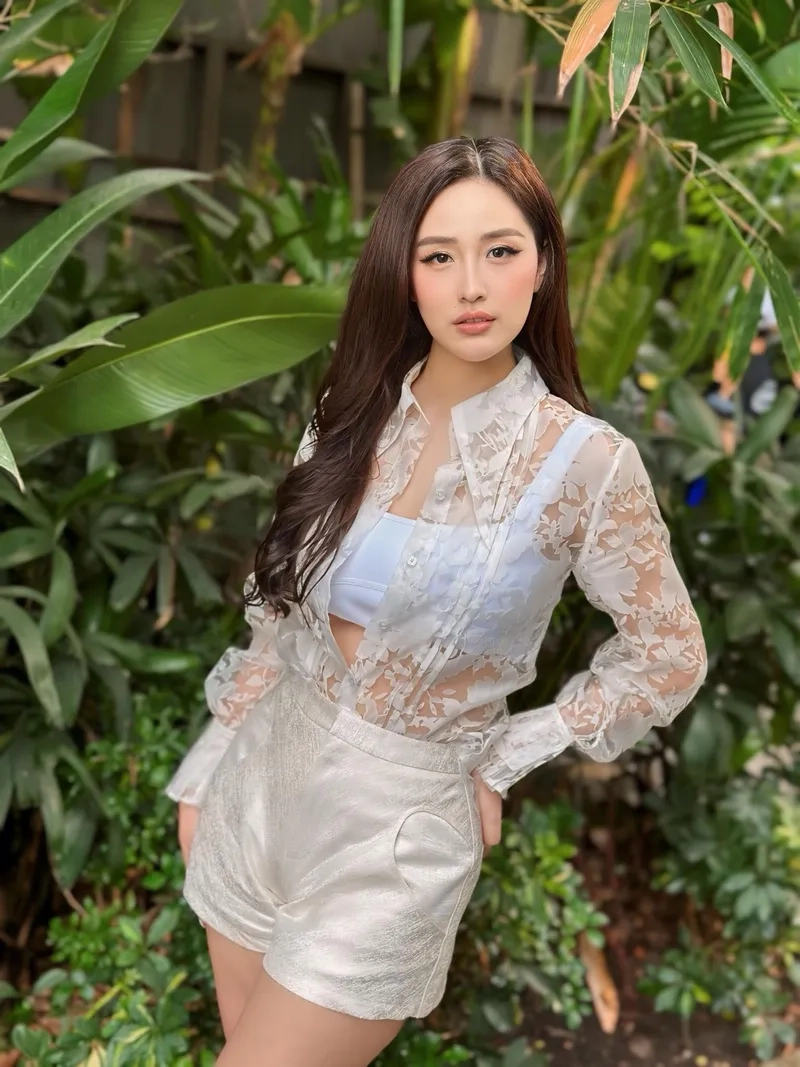 Gia đình Mai Phương Thúy là niềm tự hào của cô hoa hậu nổi tiếng