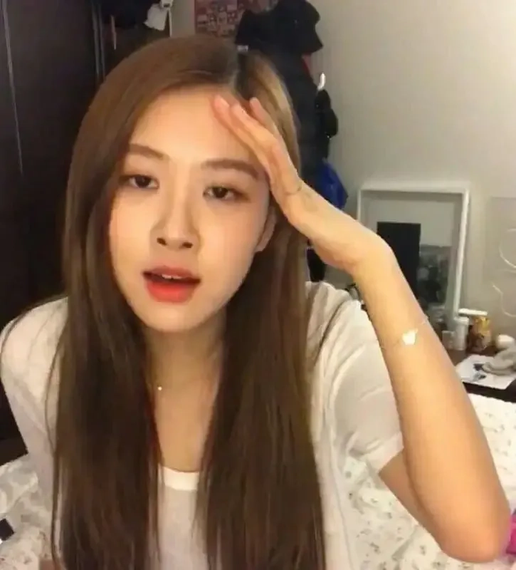 Blackpink memes sáng tạo và đáng yêu phù hợp chia sẻ
