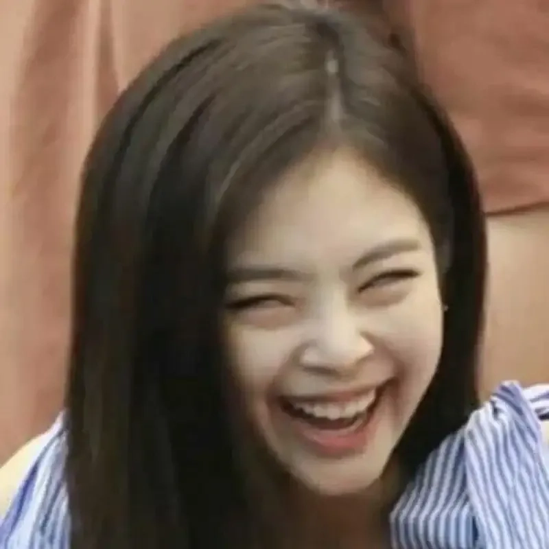 Lisa meme sáng tạo và hài hước dễ dàng sử dụng