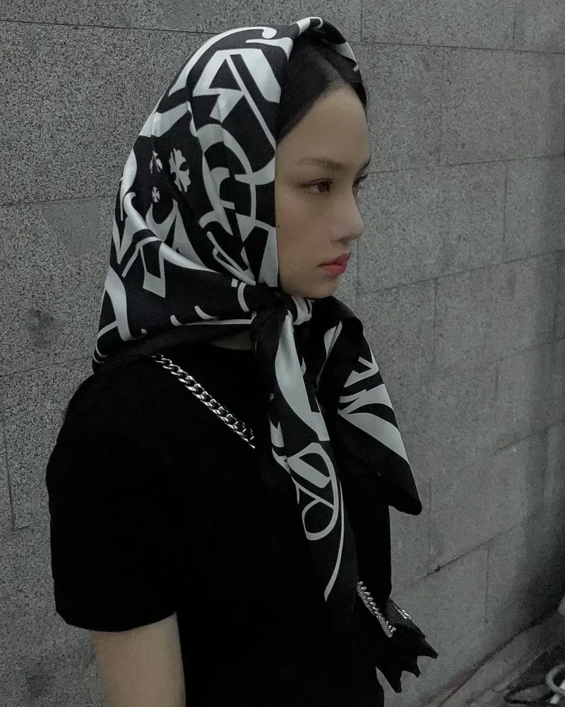 Gác Lại Âu Lo karaoke giúp người yêu nhạc dễ dàng thể hiện