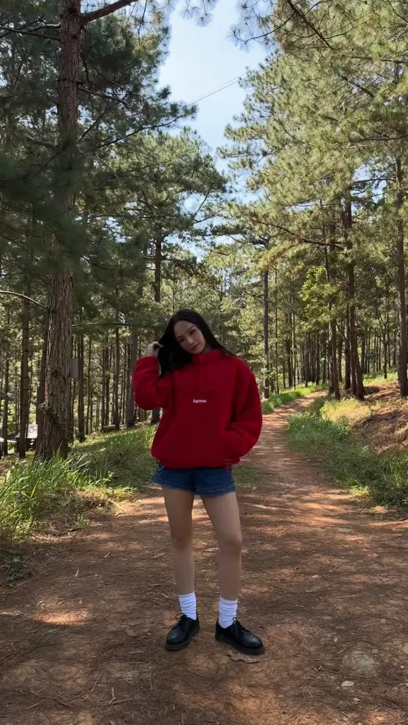 Miu Lê Anh Đang Nơi Đâu là bài hát chạm đến trái tim khán giả