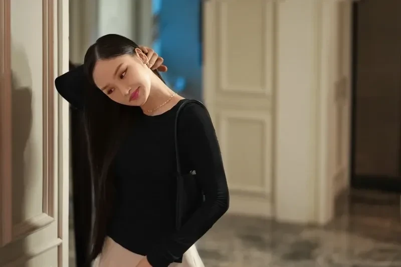 Sự giống nhau giữa ca sĩ Hiền Hồ và Miu Lê qua giọng hát