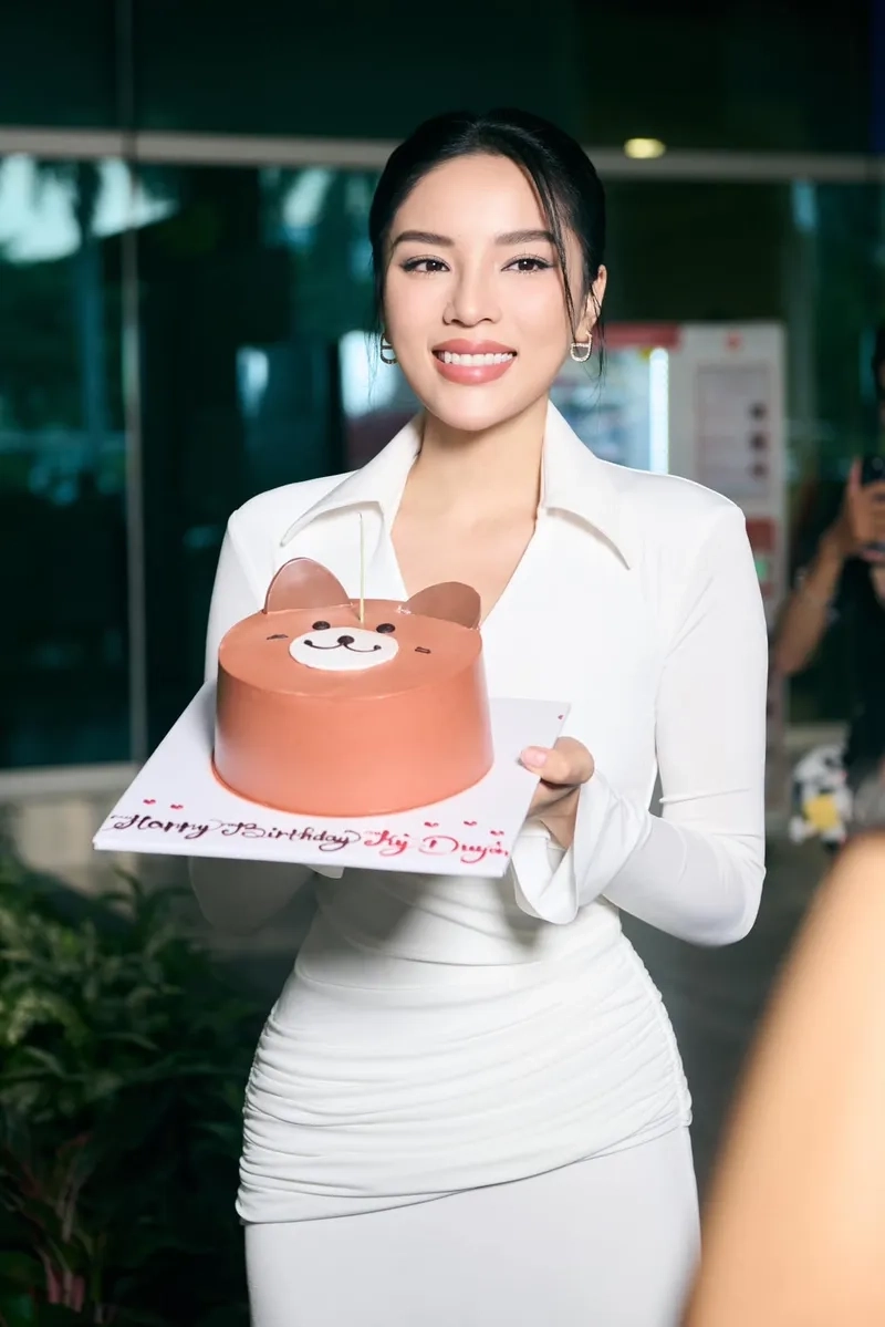 Hoa hậu Nguyễn Cao Kỳ Duyên và Minh Triệu thường xuyên hợp tác