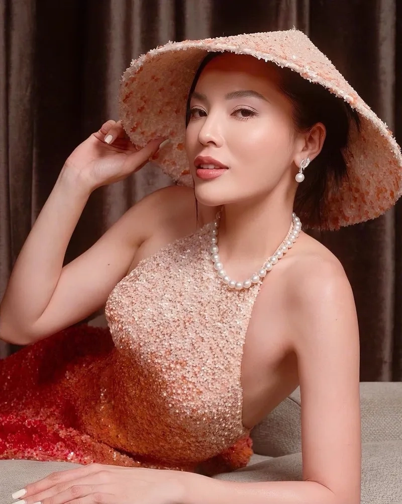 Hương Giang và Kỳ Duyên là cặp đôi bạn thân trong làng giải trí