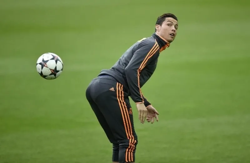Ronaldo siuu meme thú vị và ngộ nghĩnh dễ dàng chia sẻ