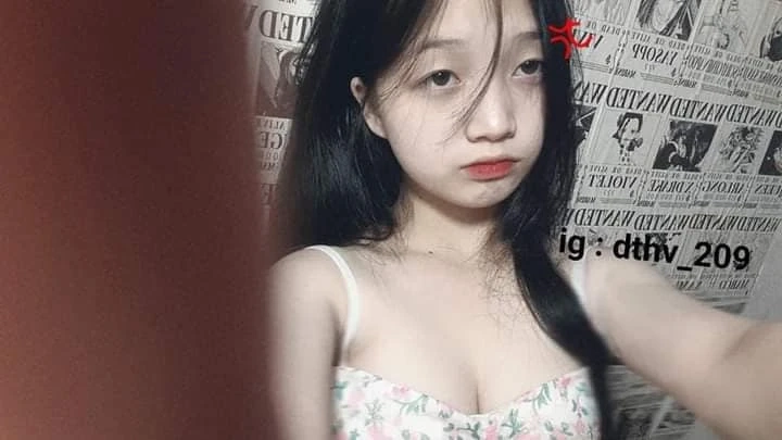 Avatar nữ buồn cho con gái thể hiện cảm xúc và sự chân thành