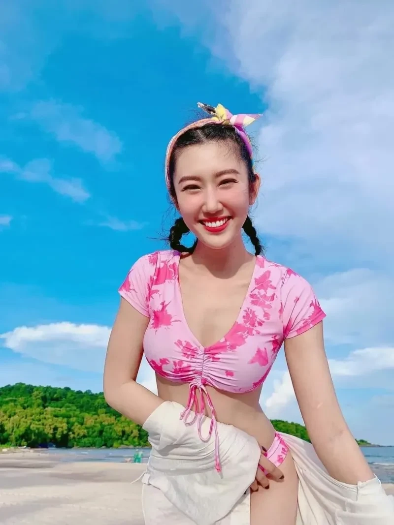 Lan Ngọc Thuý Ngân gắn bó qua nhiều dự án nghệ thuật chung