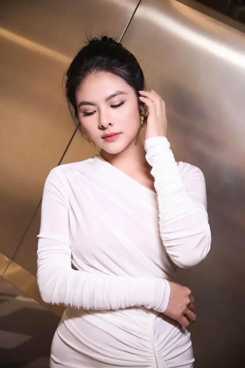 Thời trang Ngô Thanh Vân được khán giả đánh giá cao trong các sự kiện