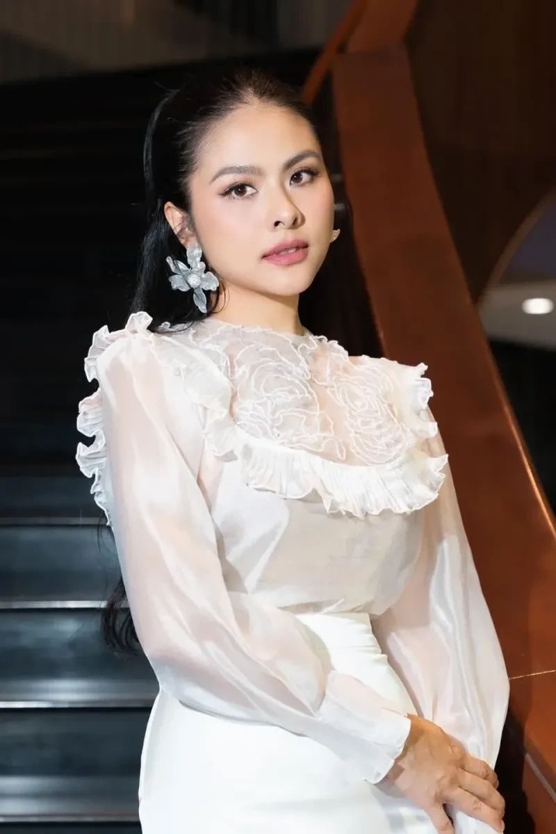 Con Vân Trang là niềm tự hào của gia đình nữ diễn viên
