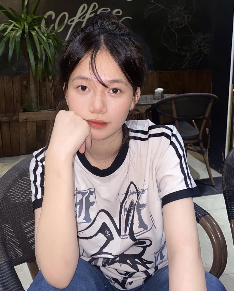 Ảnh gái xinh k8 cute thể hiện sự ngọt ngào và đáng yêu