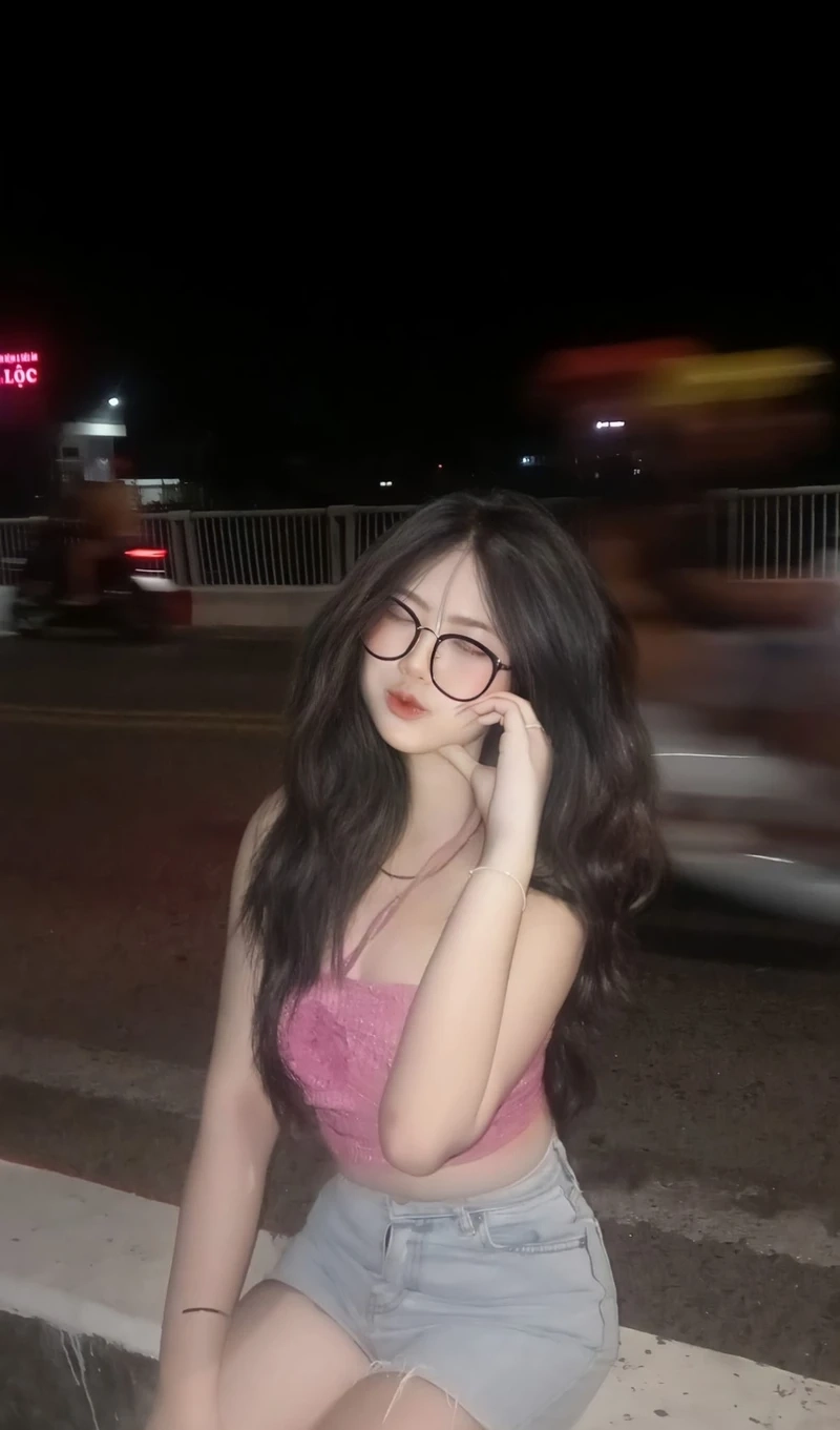 Ảnh mạng gái k6 sở hữu nét đẹp tự nhiên và lôi cuốn
