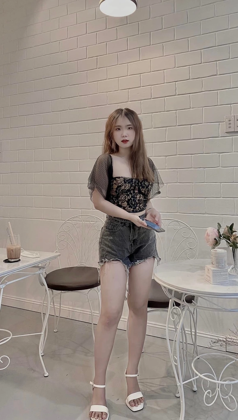 Những kiểu tóc dài đẹp mang đến phong cách thanh thoát, nhẹ nhàng