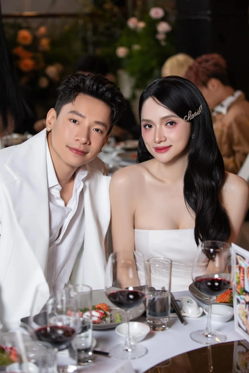 Hương Giang chưa chuyển giới là giai đoạn được nhiều người tìm hiểu