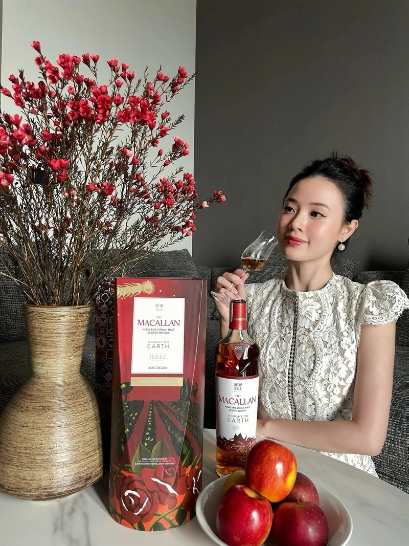 Kiều minh tuấn midu là một cặp đôi nổi bật trong làng giải trí