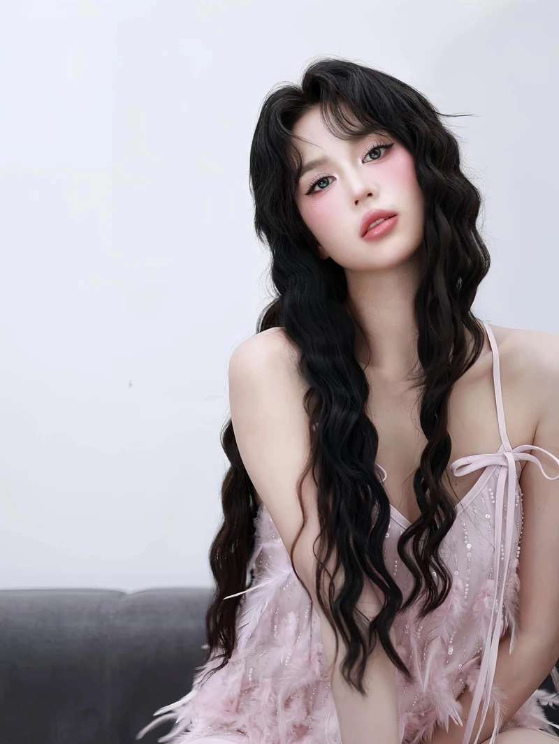 Hoàng Kiều và Ngọc Trinh từng thu hút sự quan tâm lớn