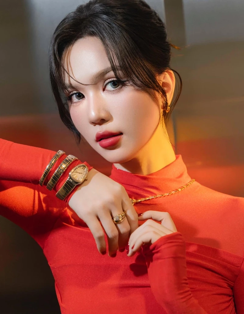 Ngọc Trinh noi y cùng vẻ đẹp quyến rũ khiến người hâm mộ trầm trồ