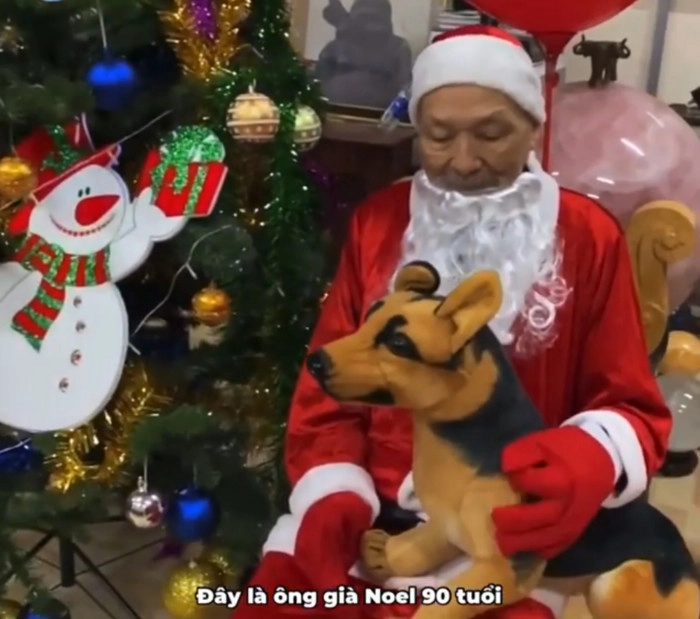 Noel meme mang đến tiếng cười cho mùa đông lạnh giá