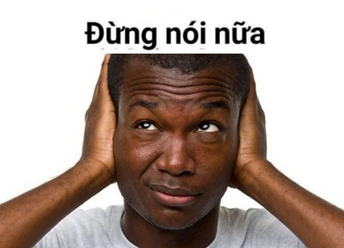 Meme anh da đen ôm đầu hoảng hốt đỉnh cao