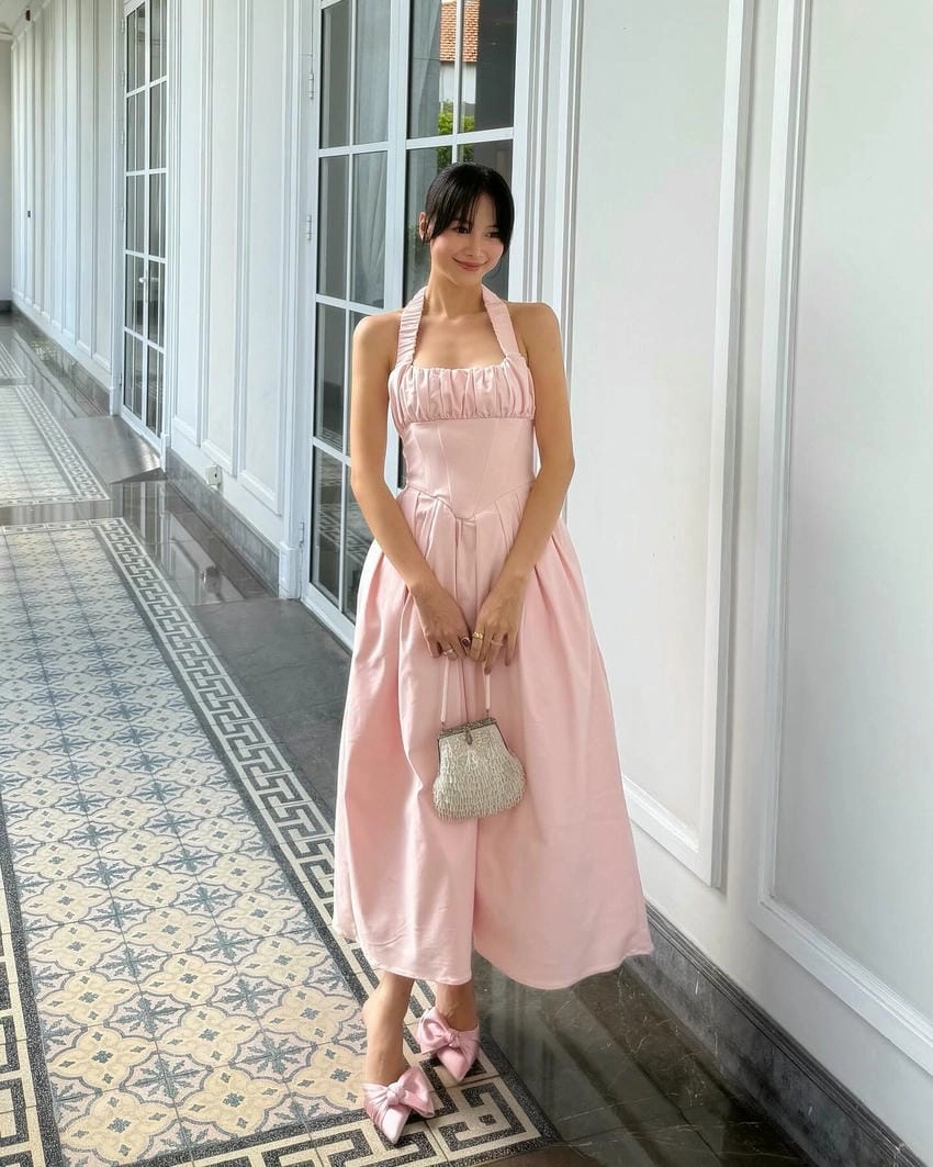 Hoa hậu Phương Khánh có tài khoản Instagram nổi bật