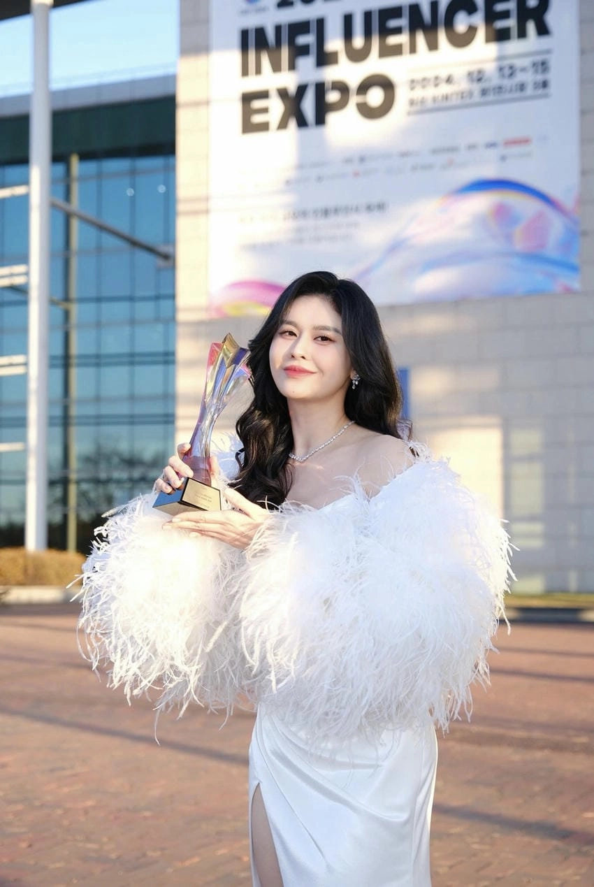Lời bài hát Trương Quỳnh Anh Đơn Côi đầy cảm xúc