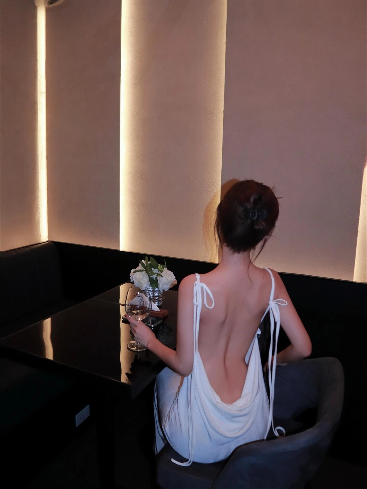 Gái mặc đồ bikini nóng bỏng sexy cuốn hút đường cong gợi cảm tuyệt vời