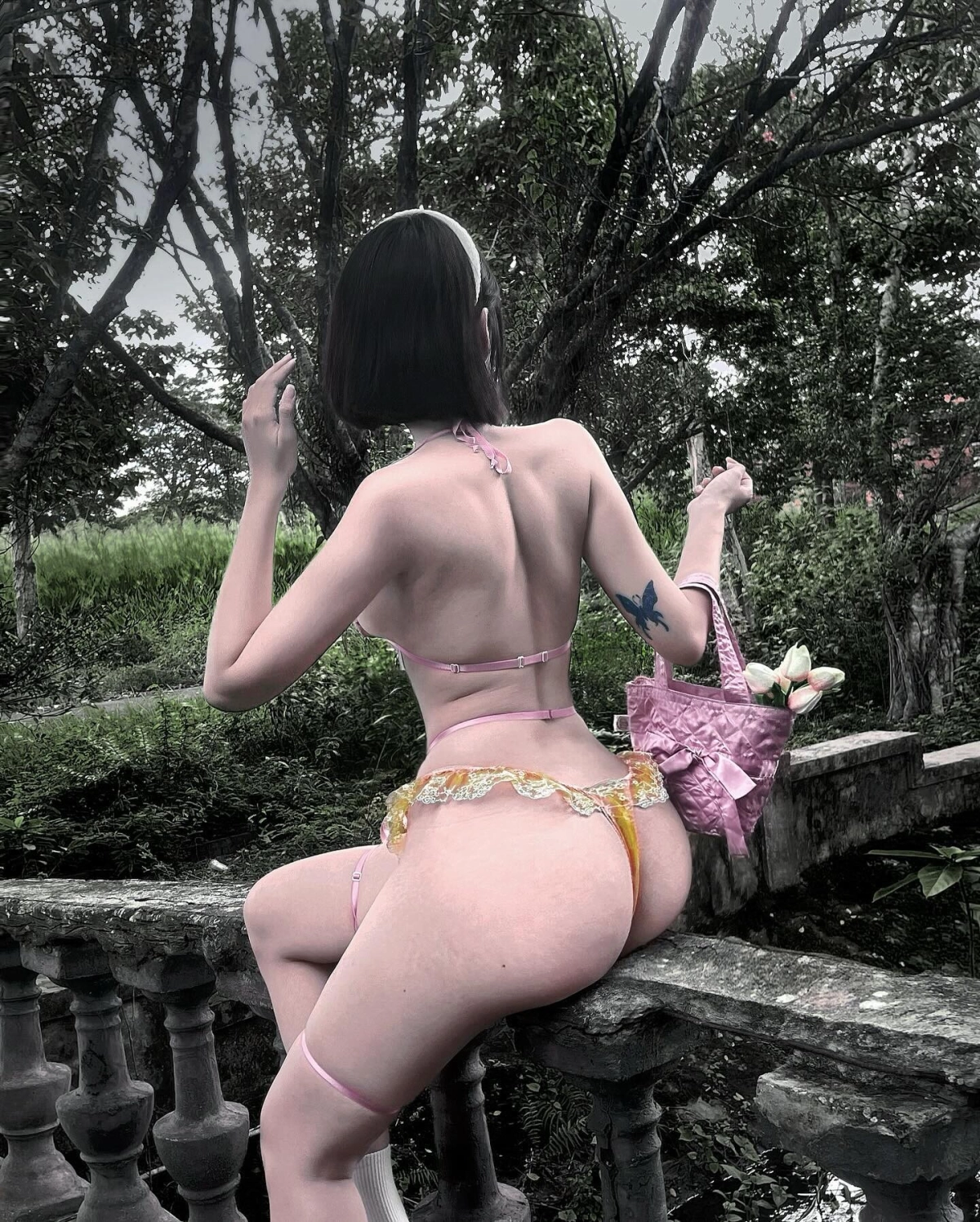 Gái xinh mặc bikini nóng bỏng sexy cuốn hút vẻ đẹp hoàn mỹ quyến rũ