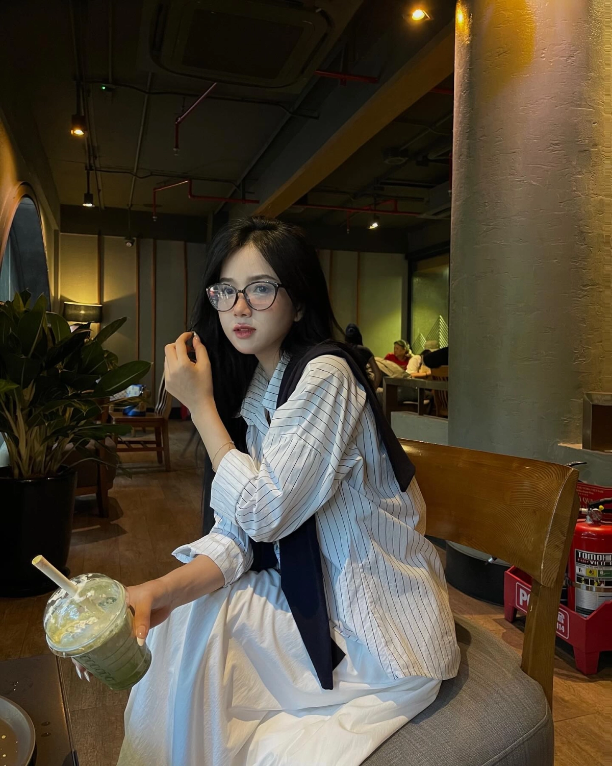 Phim sex gái vú to nóng bỏng cuốn hút sexy cảnh nóng dục vọng