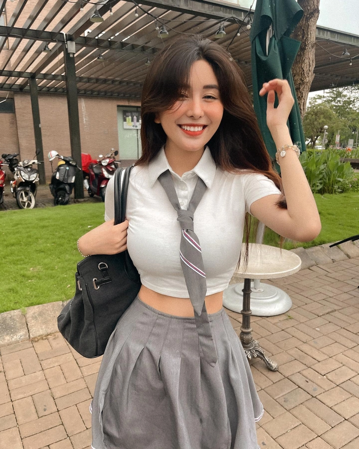 Clip sex gái việt khoe nóng bỏng cuốn hút sexy nét á đông gợi cảm