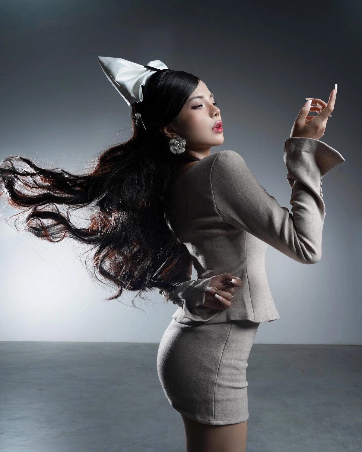 Gái xinh vú to khoả thân sexy nóng bỏng cuốn hút nude hoàn hảo