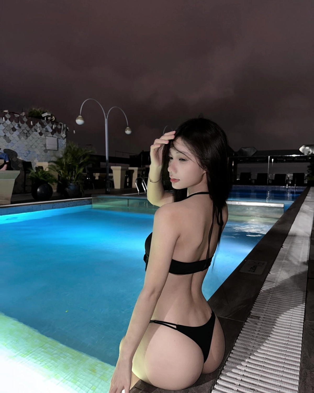 Bóp vú gái xinh nóng bỏng sexy cuốn hút khoái cảm dục vọng mạnh